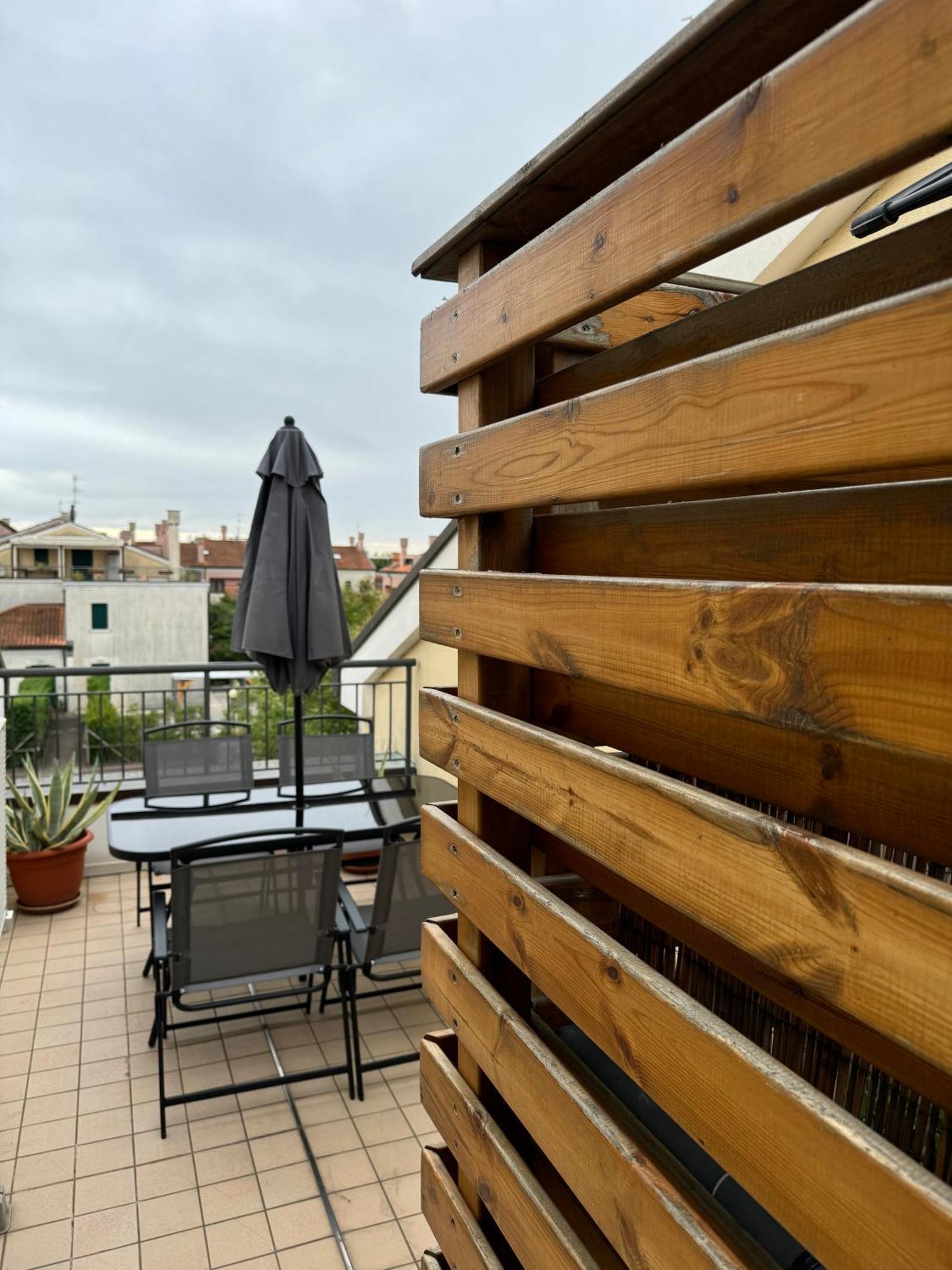 Rosamarina 227 Apartment Кавалино-Трепорти Екстериор снимка